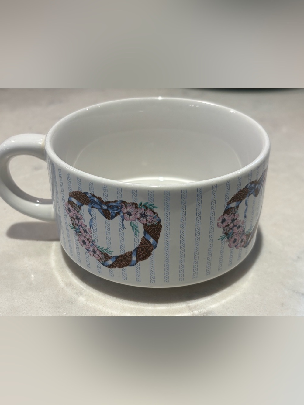 1980s 90s vintage white soup Mug with Pink Floral Hearts Wreath